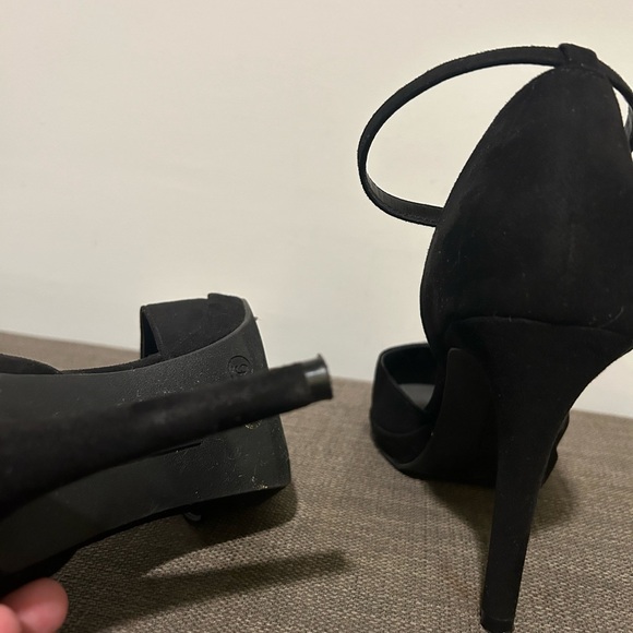 Worthington “Velvet” Like Pumps w/ Ankle Strap - Picture 8 of 12